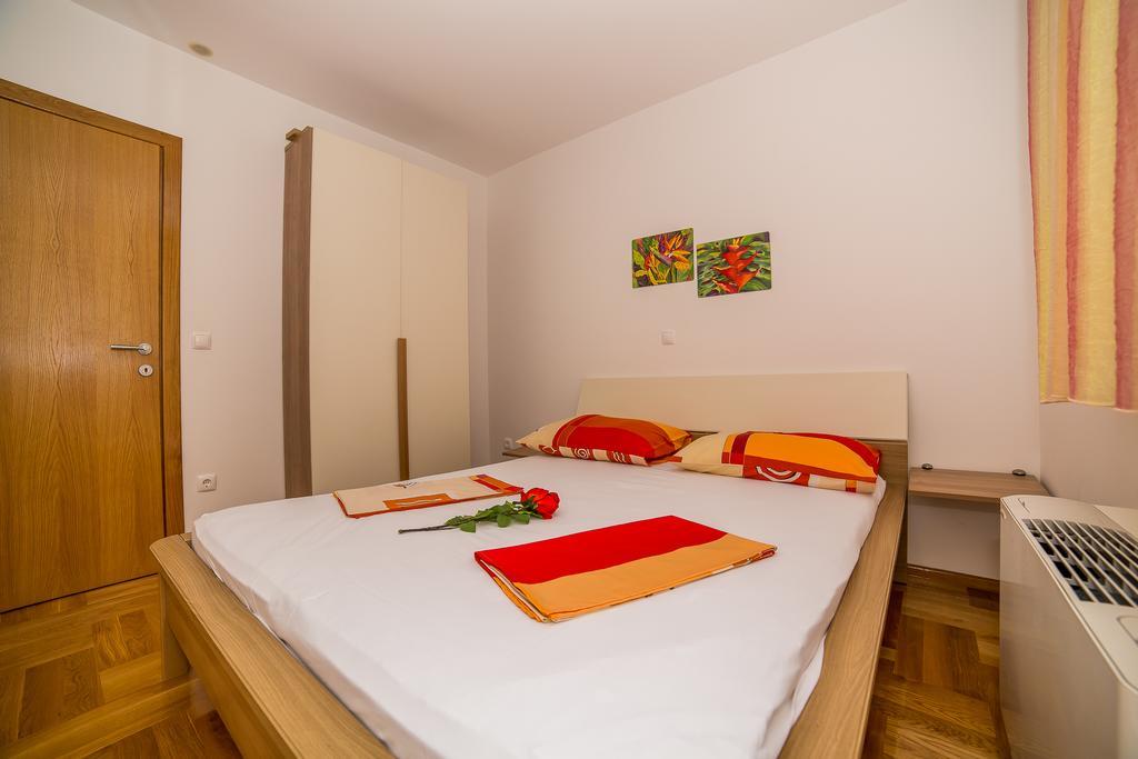 Apartments Kristina Makarska Luaran gambar