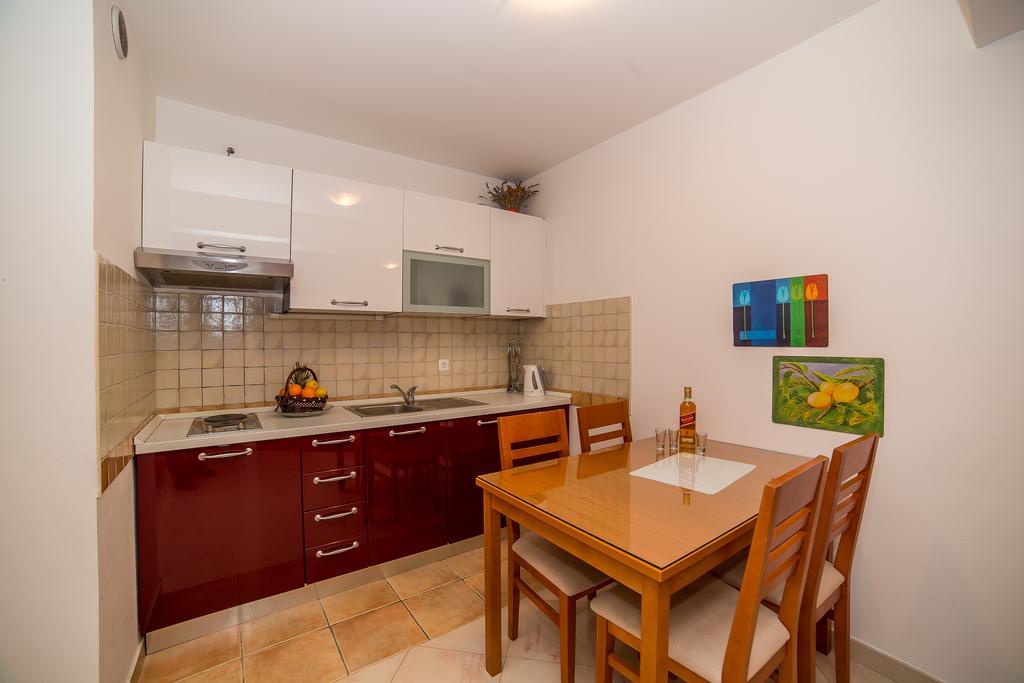 Apartments Kristina Makarska Luaran gambar