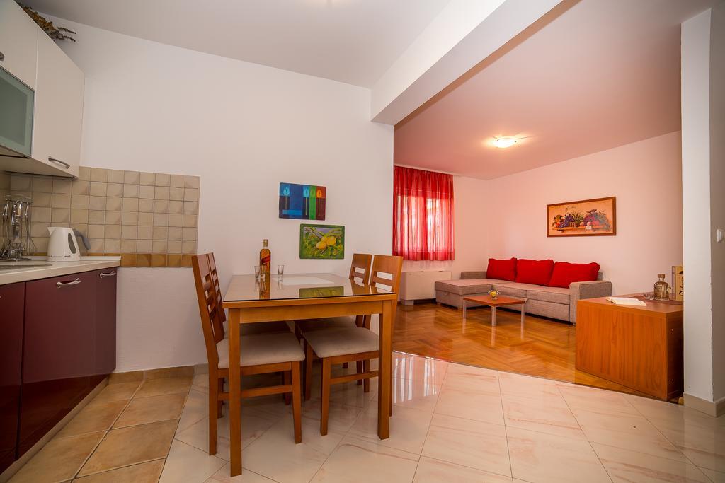 Apartments Kristina Makarska Luaran gambar