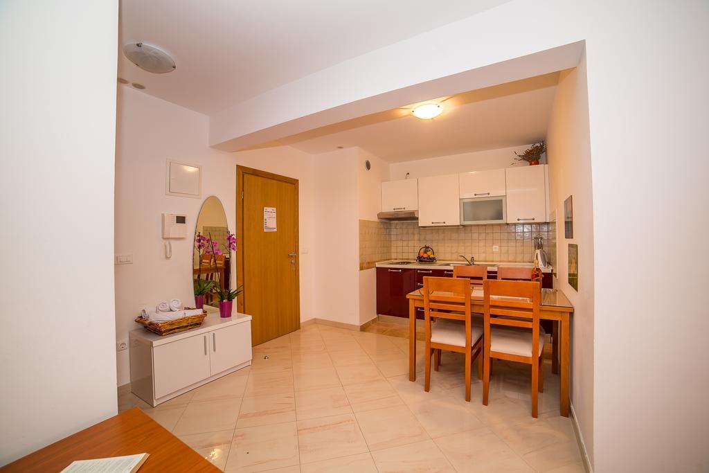 Apartments Kristina Makarska Luaran gambar